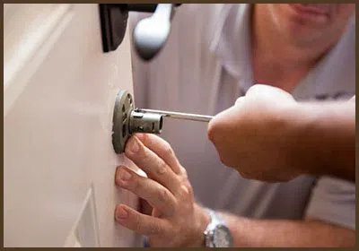 Expert Locksmith Shop Orange, CT 203-278-5071 Expert Locksmith Shop Orange, CT 203-278-5071